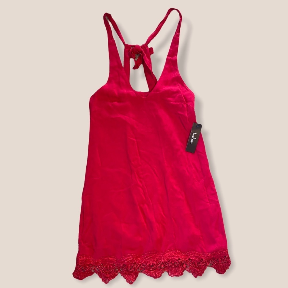 NWT Lulu’s Red Lace Hem Dress
